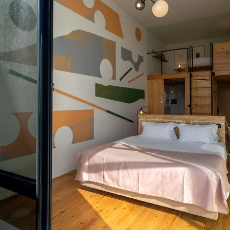 Limehome Porto Rua Da Conceicao-3